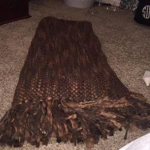 Throw blanket